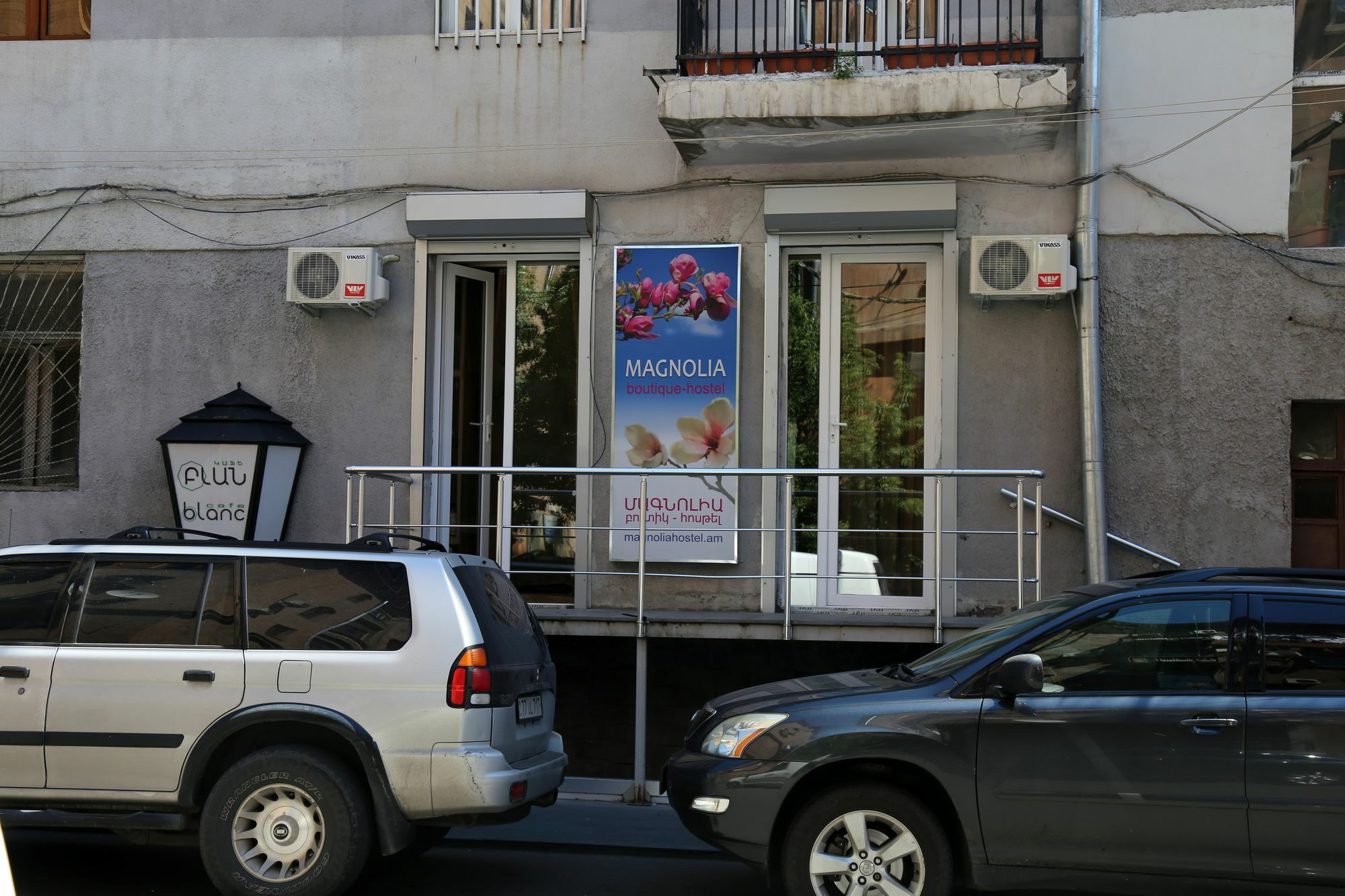 Magnolia Hostel Erevan Exterior foto